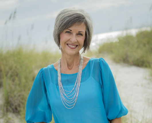 Debby Hove